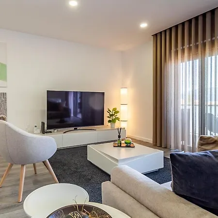 Led - Vista Alegre Apartamento *